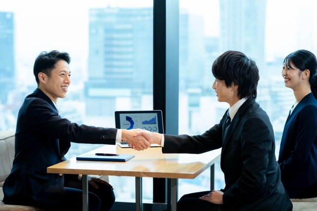 法人取引が成立した様子